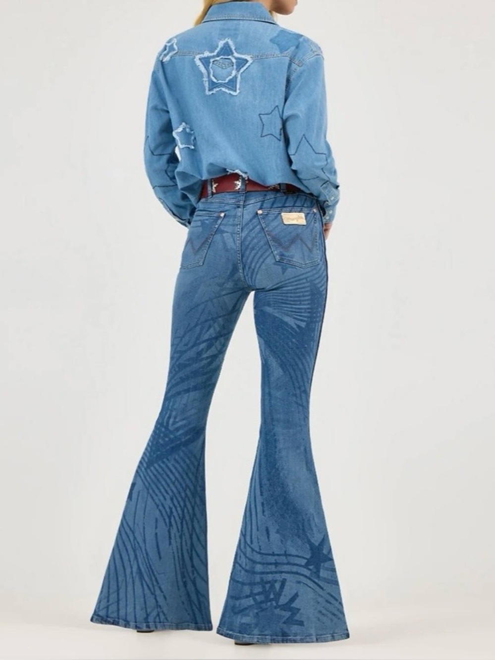 Wrangler Lainey Wilson Rockstar Stars Stripes Bell Bottom Denim Jeans Womens S